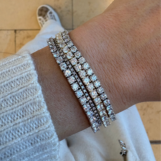 Classic Tennis Bracelet White
