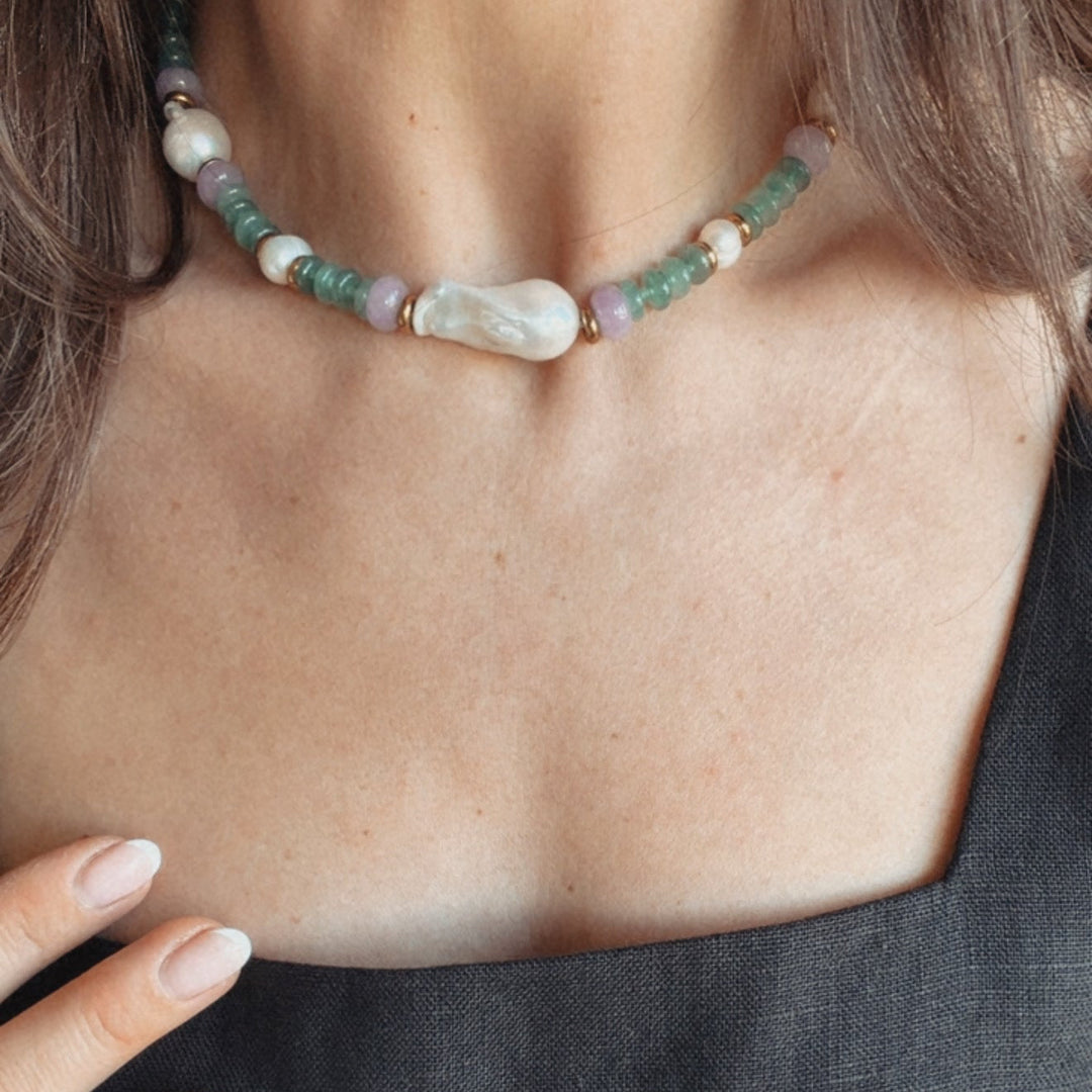 Crystal and Pearl Choker